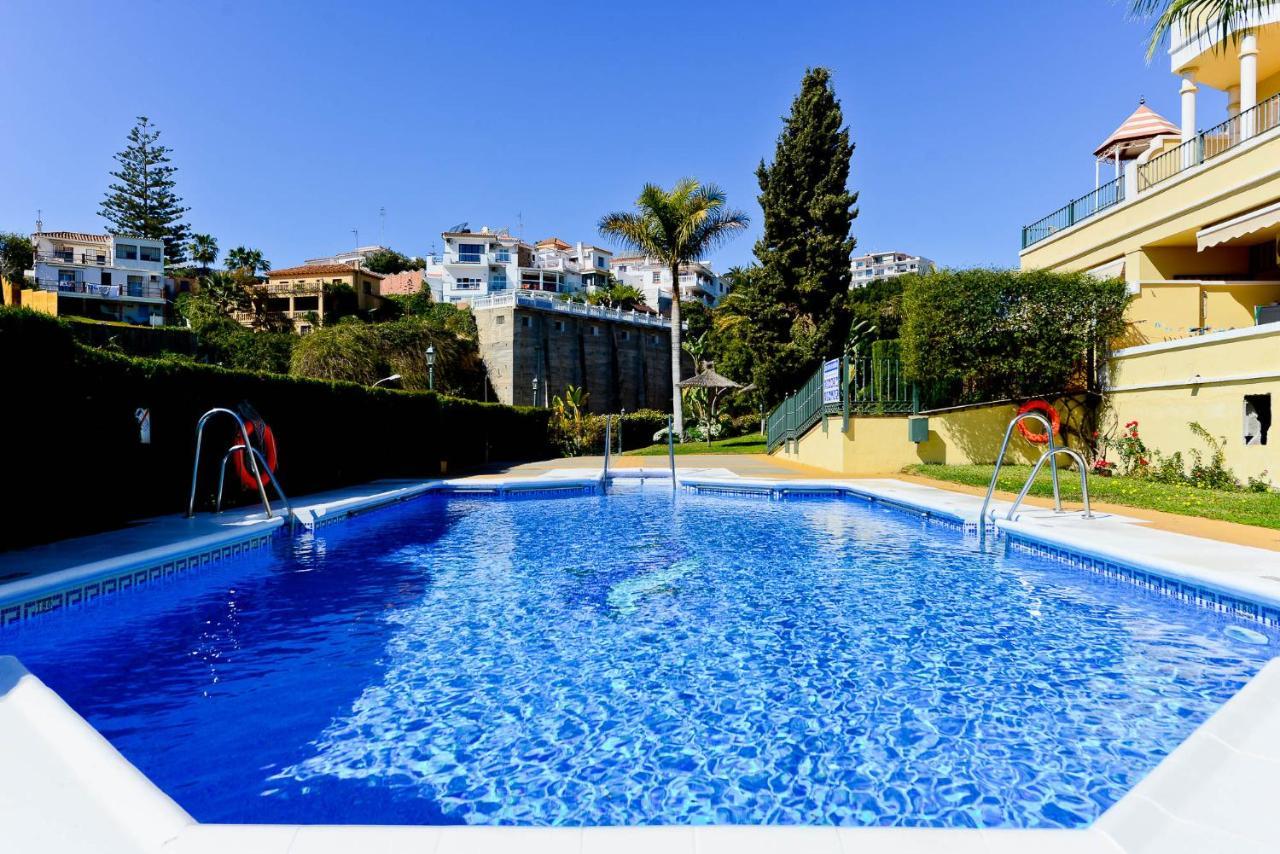 Refurbished 2-Bed Apartment Burriana Beach. Нерха Екстер'єр фото