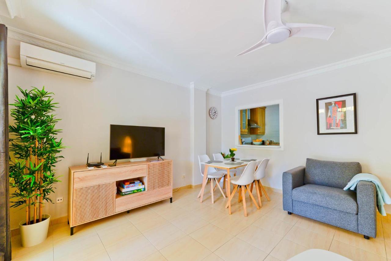 Refurbished 2-Bed Apartment Burriana Beach. Нерха Екстер'єр фото
